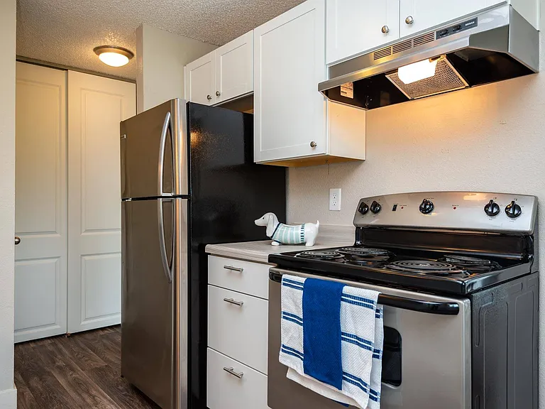 Oak Grove Kitchen