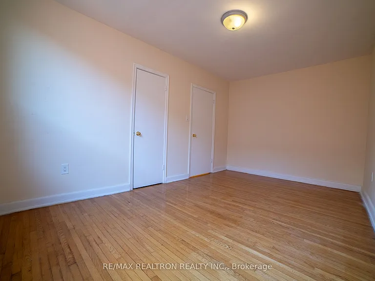 2309 Lake Shore Blvd W #407 — Photo 13