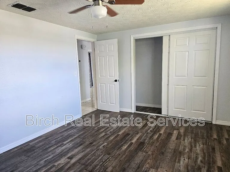 4328 Baden Dr — Photo 9