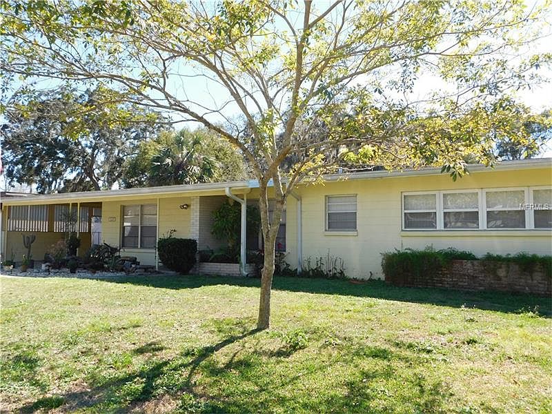 1st image of 119 W Woodland Dr