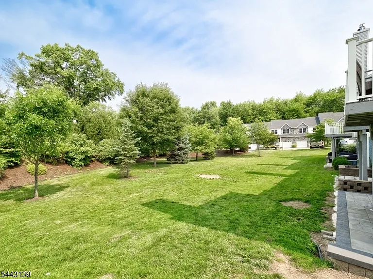 26 Decroce Ct — Photo 28