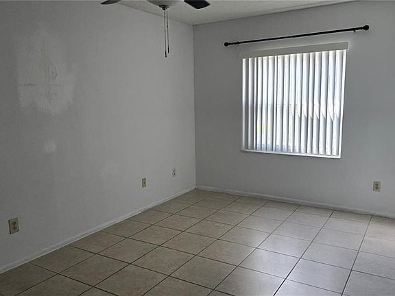5th image of 9903 Turf Way APT 2