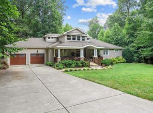 216 Woodlawn Dr, Hillsborough, NC 27278