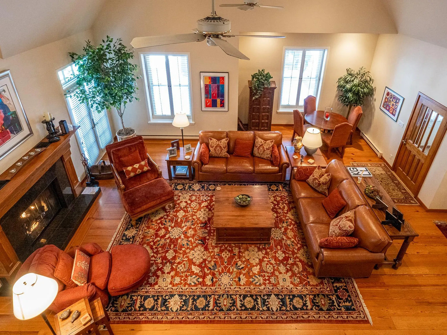 4 bed, 3321 sqft, $50,000 — Photo 3