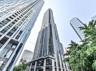 11 Yorkville Ave #4707, Toronto, ON M4W 0B7