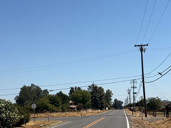 4th image of 3223 Erle Rd