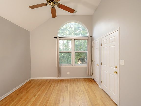 4th image of 5279 N Luna Ave #2