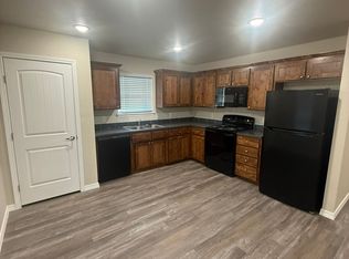 627 N School St, Charleston, AR 72933