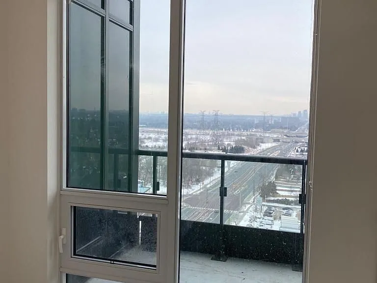 8868 Yonge St #1808E — Photo 10