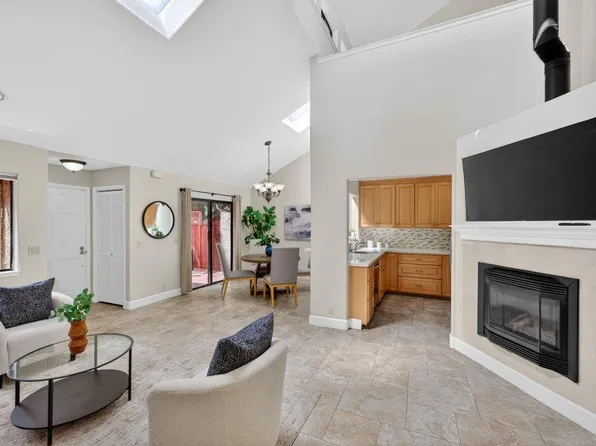 3015 Arlington Dr, Aptos, CA 95003