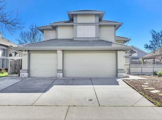 8604 Royal Sunset Ct, Elk Grove, CA 95624
