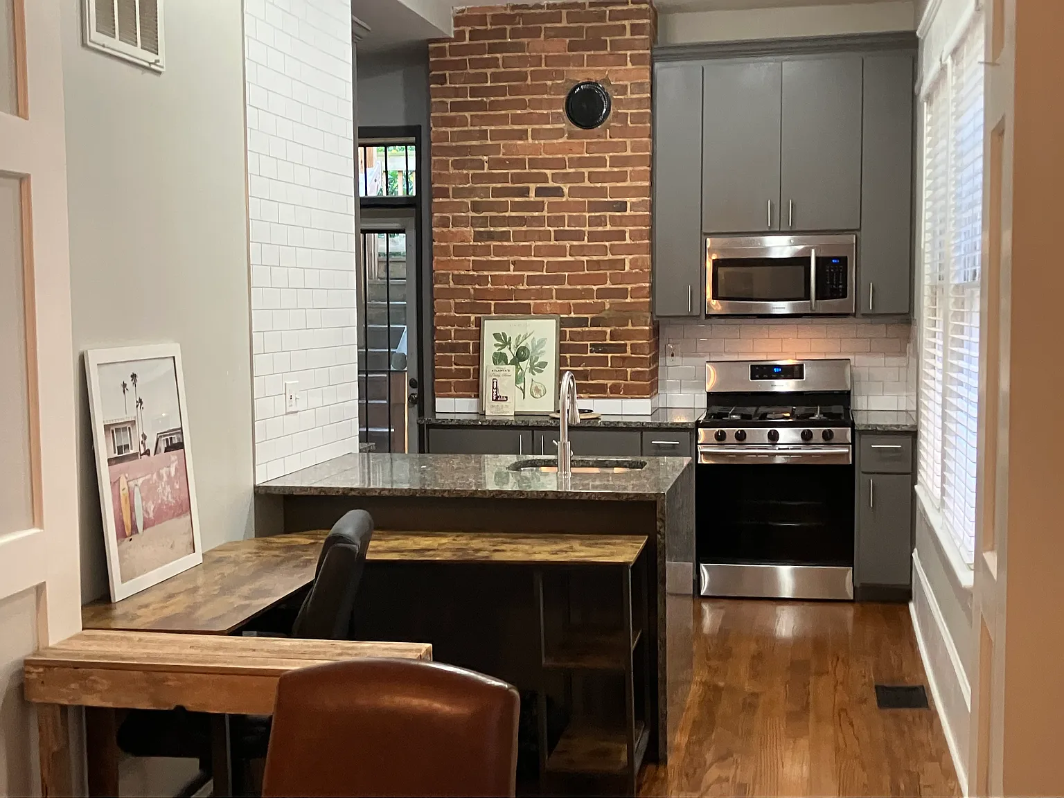 2 bed, 1500 sqft, $1,250 — Photo 3