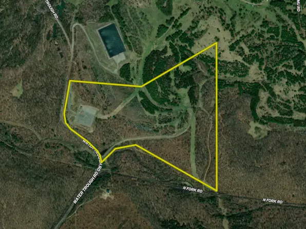 570 Water Trough Rd, Clarence, PA 16829