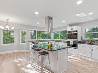 555 Benson Dr, Chattanooga, TN 37412