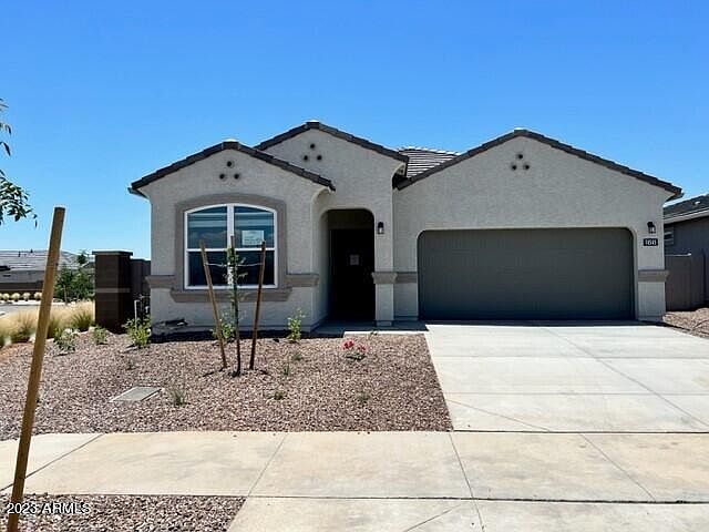 1st image of 18545 W Desert Hollow Drive W