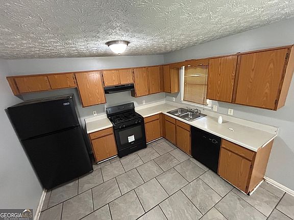5th image of 148 Dillon Dr