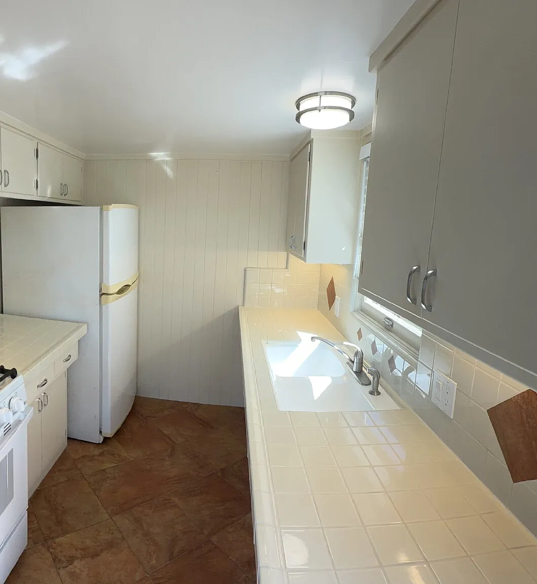 2 bed, 1.0 bath, 712 sqft, $4,500 — Photo 1