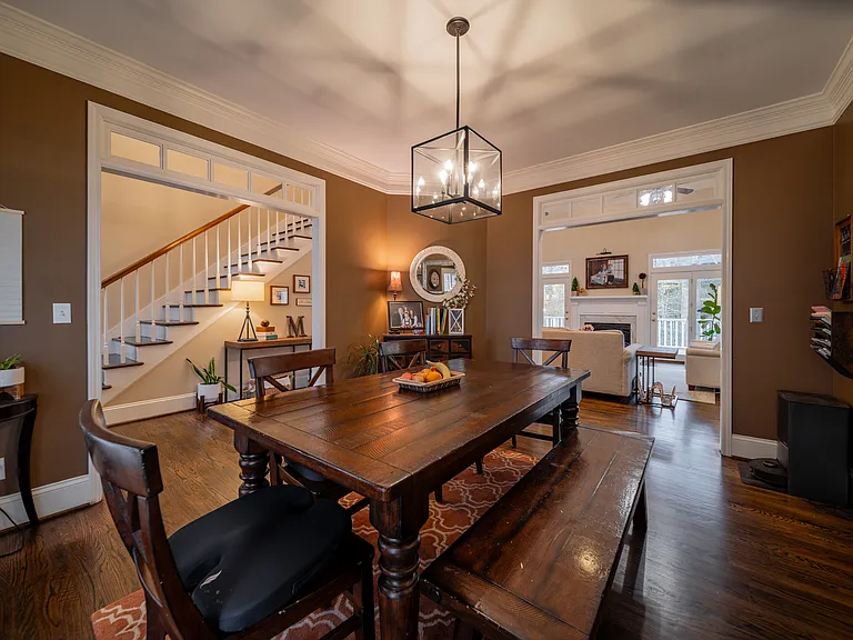 (previous photo showing furnishings that have now been removed)
