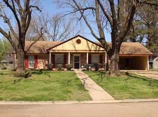 111 Canary Cv, Greenwood, MS 38930