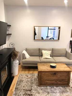 Rented by City Connections Realty | media 24