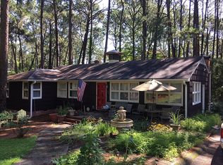 345 Crestview Rd, Southern Pines, NC 28387