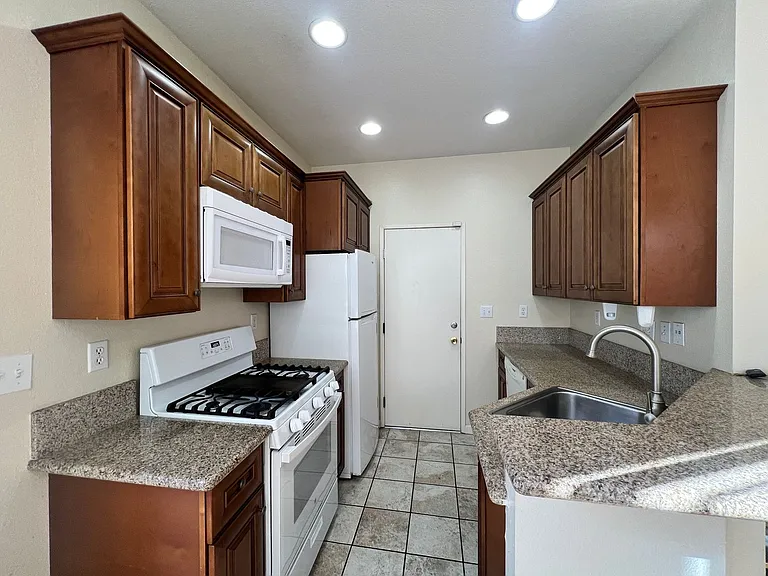 11033 Caminito Arcada — Photo 2