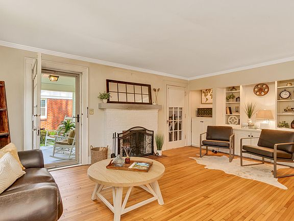 4th image of 118 Amhurst Ave