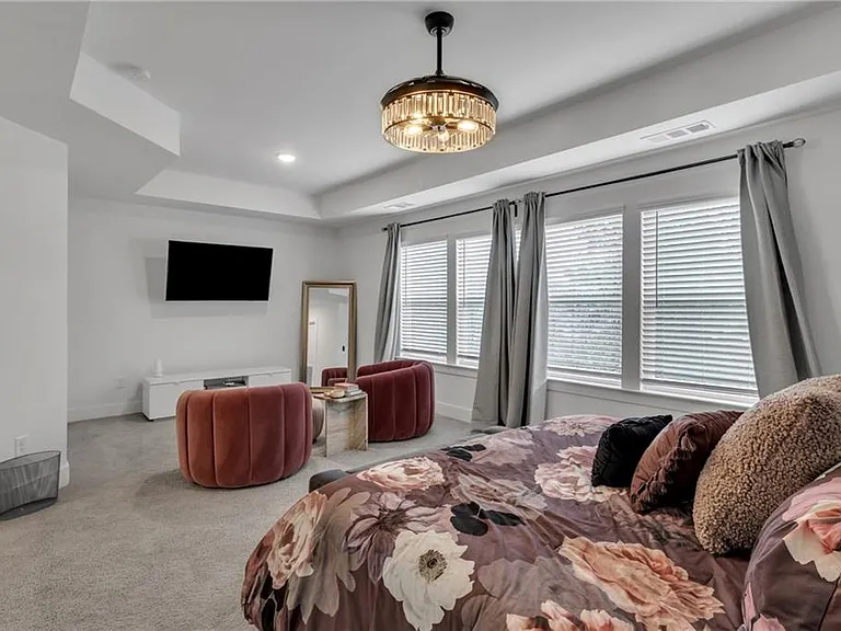 7689 Baron Rd — Photo 32