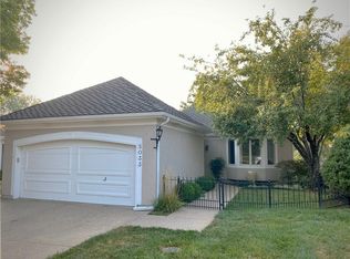 5033 W 120th Ter, Overland Park, KS 66209