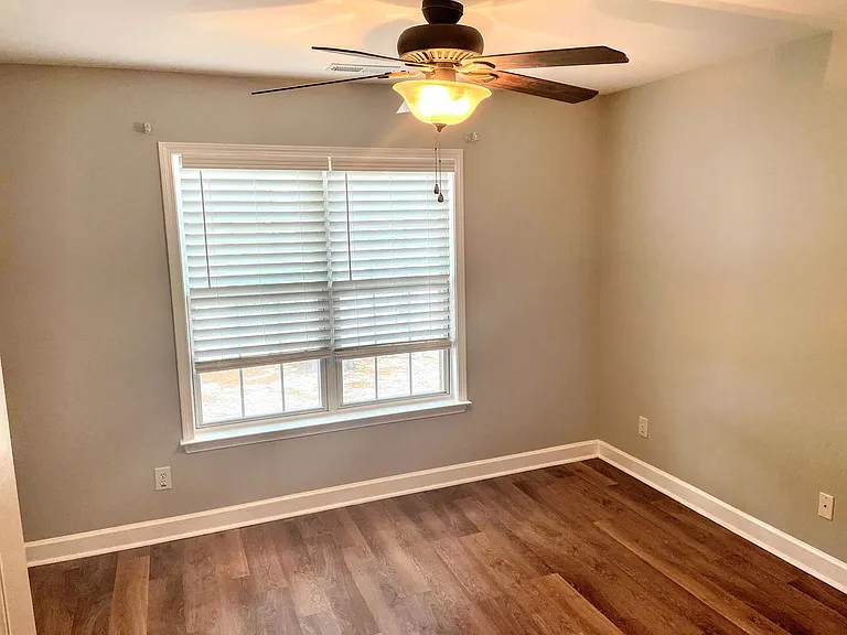 1004 Mount Vernon Dr — Photo 21