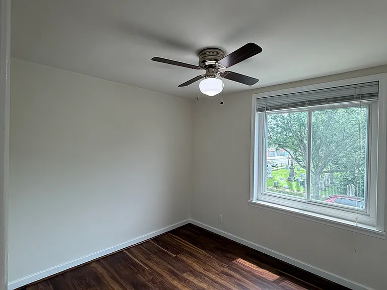 3588 Belgrade St — Photo 3