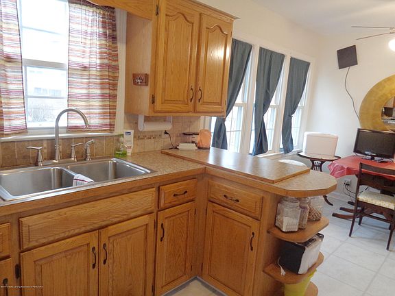 4th image of 3149 Sablain Parkway Dr