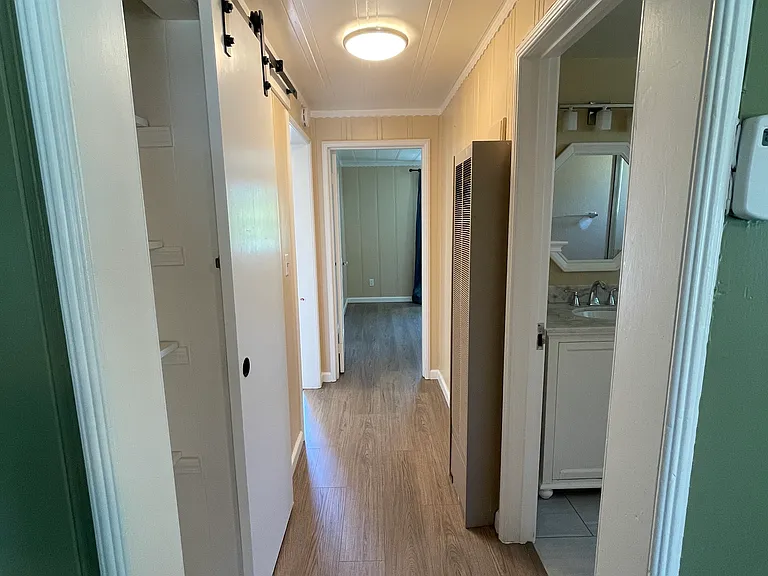 2201 W Park Ave — Photo 7
