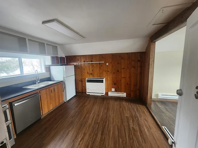 725 Holmes St #3 — Photo 2
