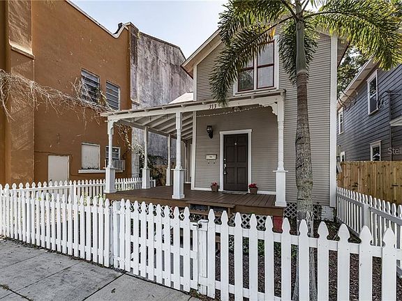 2nd image of 313 E Amelia Ave