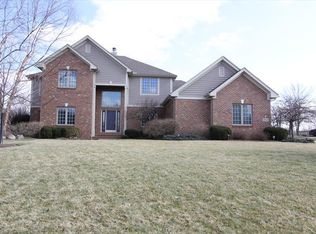 8920 Treeland Ln, Dayton, OH 45458
