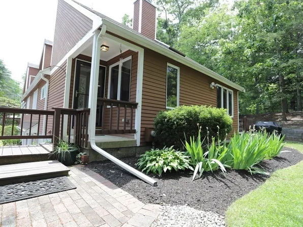 83 Samoset St #A2, Plymouth, MA 02360