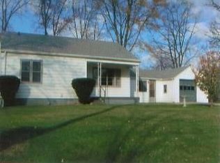 306 Hillside Ave, Ottawa, IL 61350