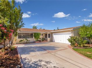 20140 Gresham St, Winnetka, CA 91306