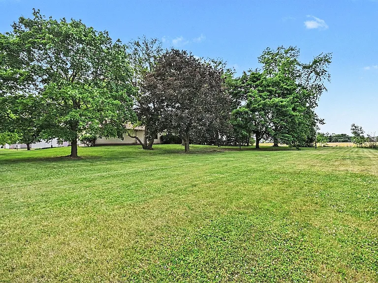 12905 Cathy Ln — Photo 31