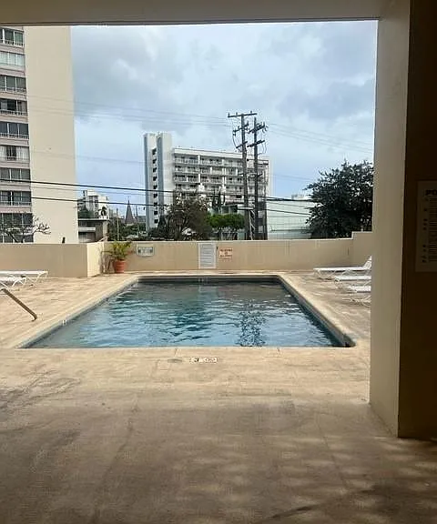 1702 Kewalo St #105 — Photo 2