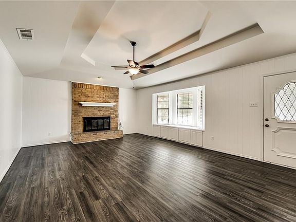 4th image of 105 Fairmount Dr