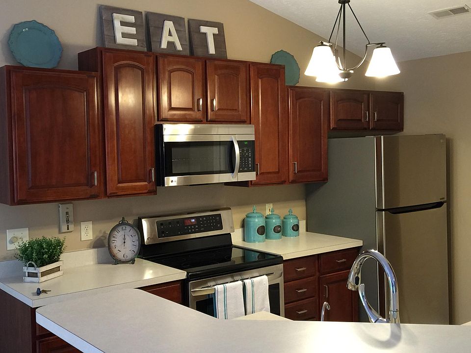 1st image of 1400 Taramore Dr #16-301