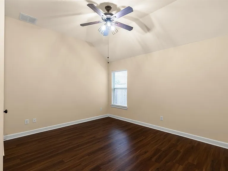19511 Dunlay Springs Dr — Photo 22