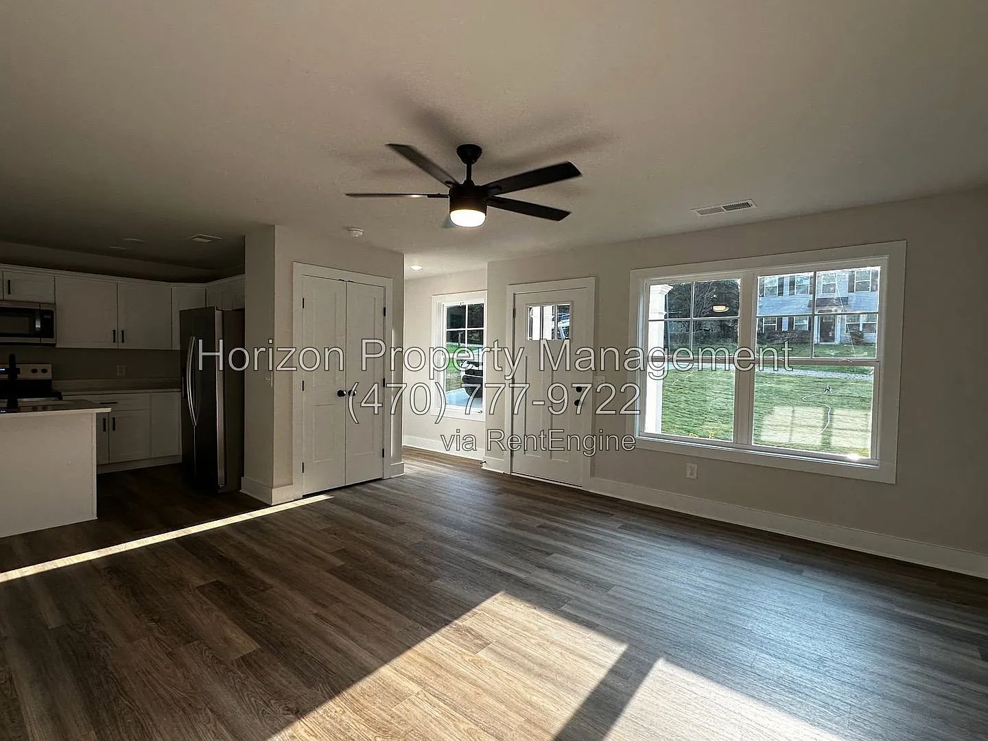 2 bed, 2.5 bath, 1264 sqft, $2,025 — Photo 4