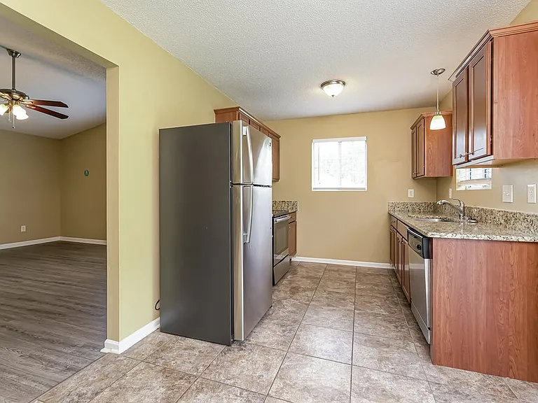 2650 Stratford Lake Rd — Photo 8