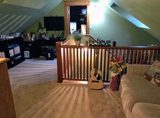 1410 SW Macvicar Ave, Topeka, KS 66604