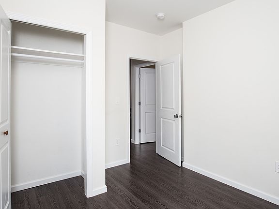 3rd image of 589 Flatbush Ave #2C