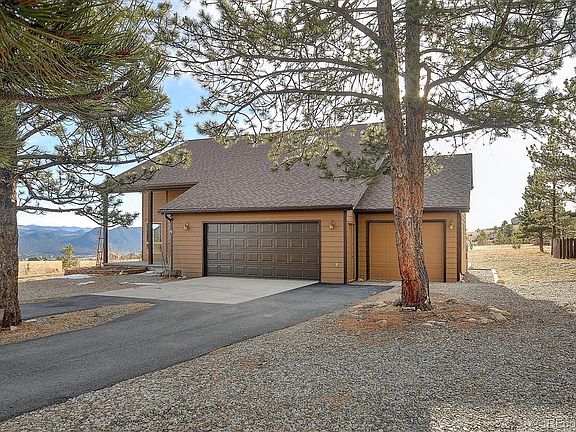3rd image of 31219 Northwoods Circle