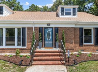 2718 Mirror Lake Dr, Fayetteville, NC 28303